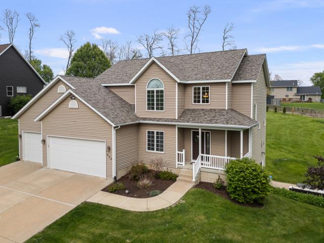House for sale in Le Claire, Iowa