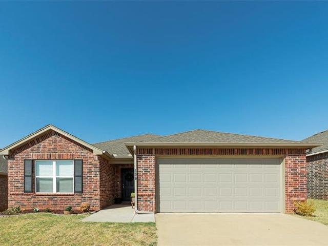 House for sale in Tuttle, Grady County