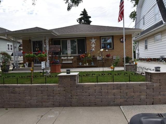 House for sale in Racine, Wisconsin