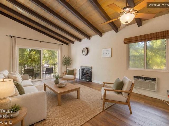 Condo for sale in Ojai, Ventura County