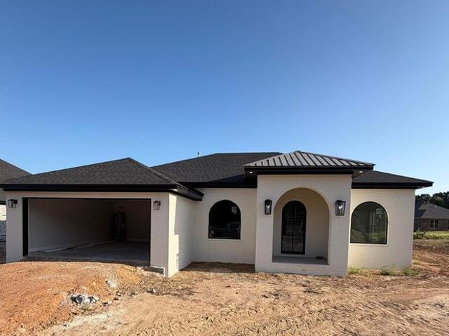 House for sale in Ark