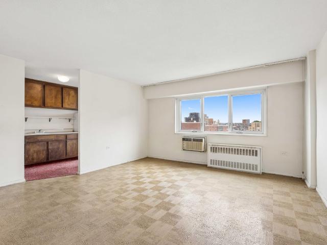 Property for sale in Manhattan Community Board 7, New York