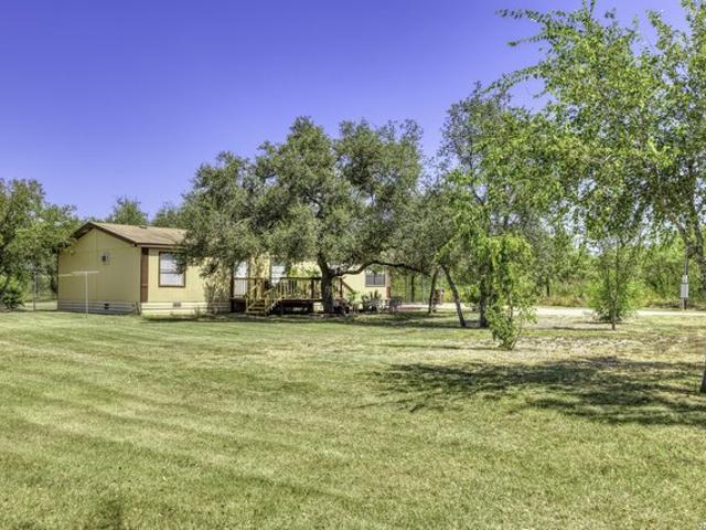 House for sale in Hondo, Medina County