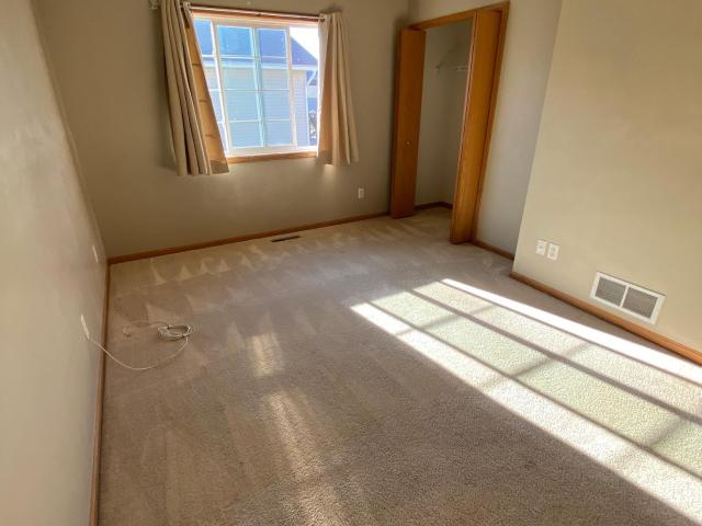House for sale in Lonsdale, Rice County