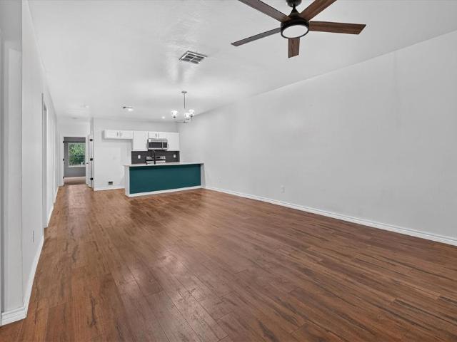 House for sale in Guthrie, Logan County