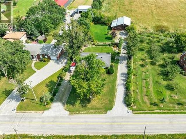 House for sale in Ancaster, Ontario