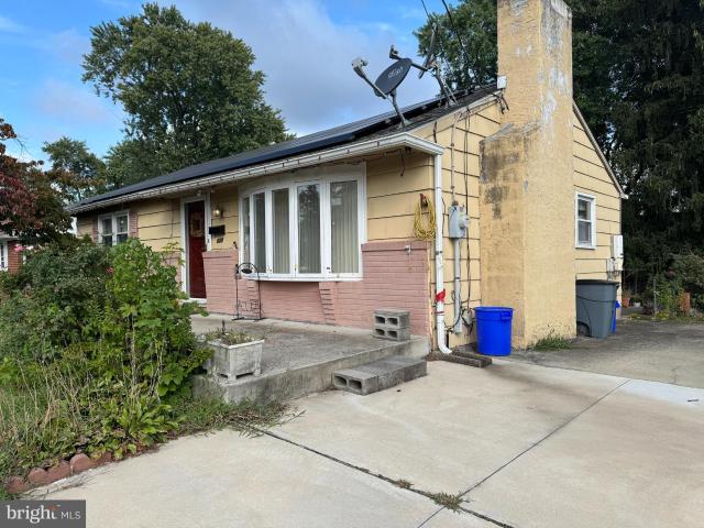 House for sale in Magnolia, New Jersey