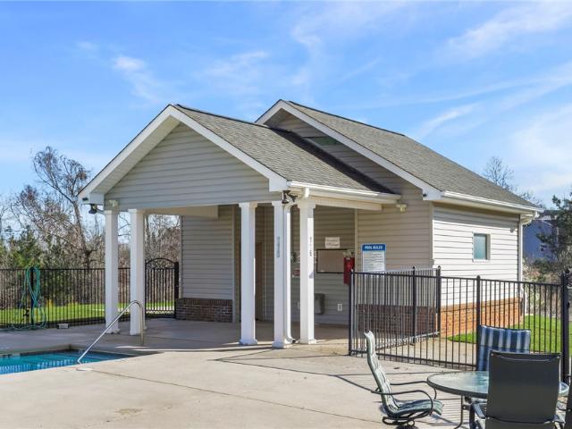 House for sale in Village Creek, Seneca