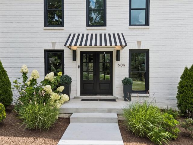 House for sale in Foxland Hall, Brentwood