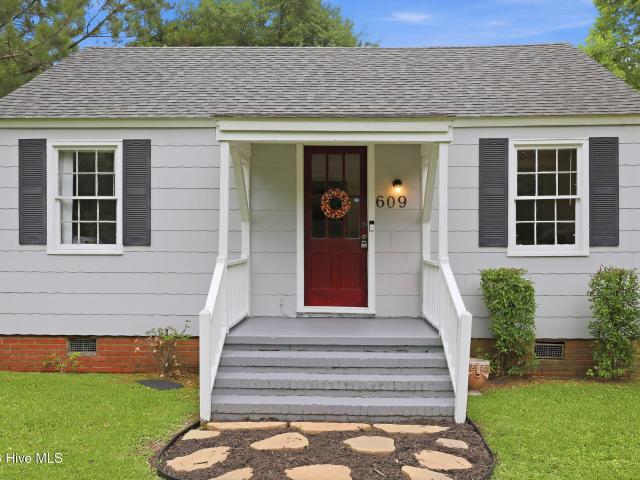 House for sale in Burgaw, North Carolina