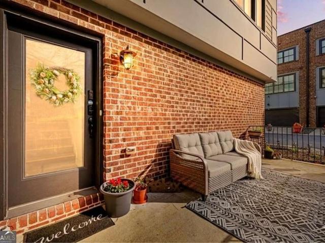 Townhouse for sale in Atlanta, Georgia
