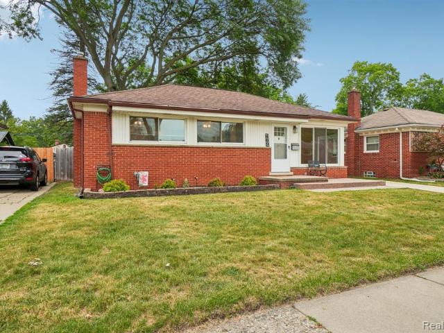 House for sale in Clawson, Michigan