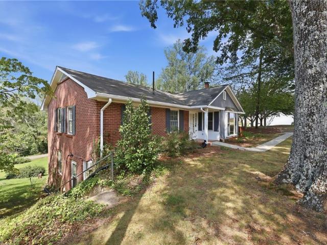 House for sale in Stokes, North Carolina
