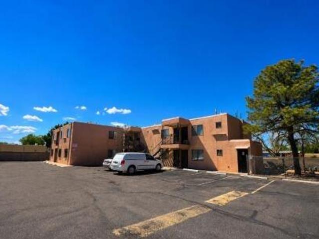 House for sale in New Mexico