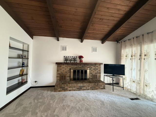 House for sale in Dixon, Illinois