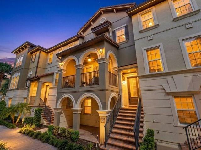 Townhouse for sale in Lake Mary, Seminole County