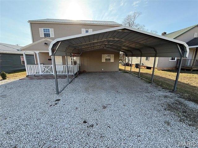 House for sale in Mineral Point, Missouri