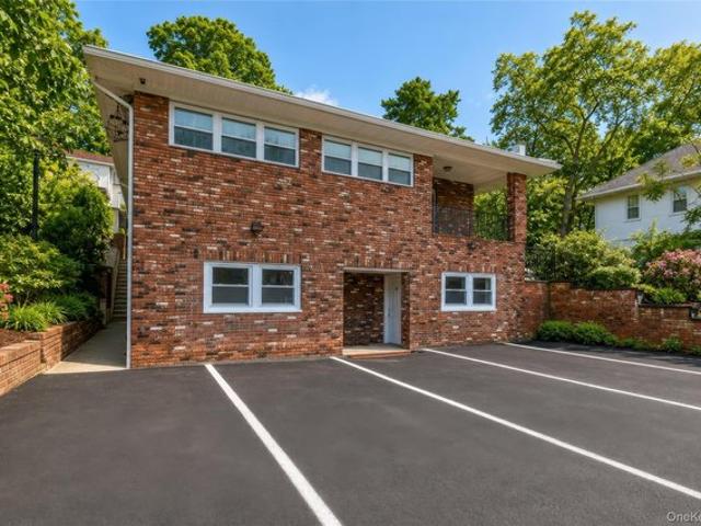 House for sale in Ardsley, New York