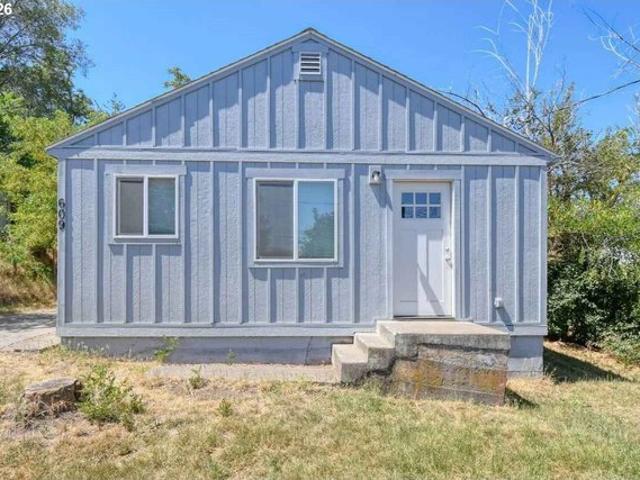 House for sale in Oregonia