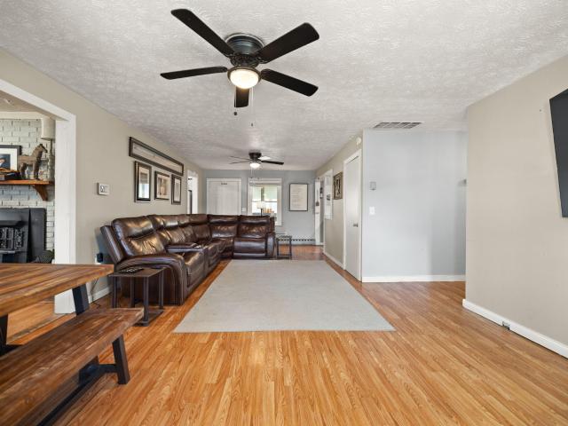 House for sale in Laurel, Kentucky