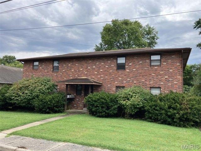 House for sale in Jackson, Missouri