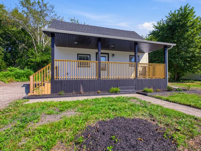House for sale in Douglas, Illinois