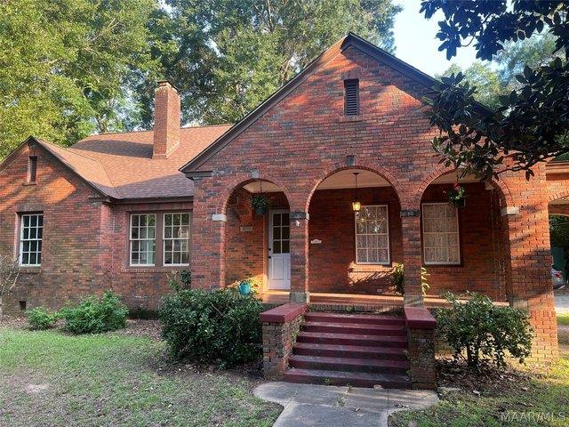 House for sale in Elmore, Alabama