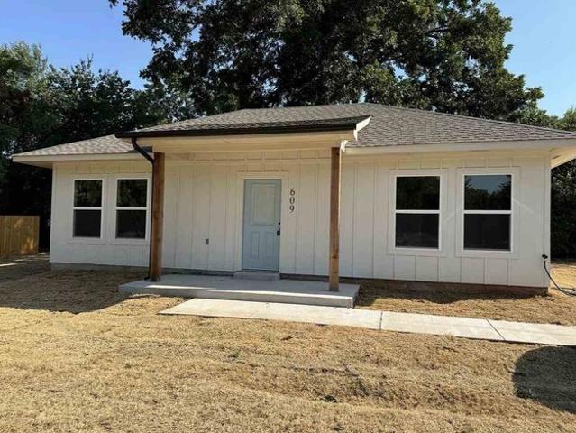 House for sale in Chickasha, Oklahoma