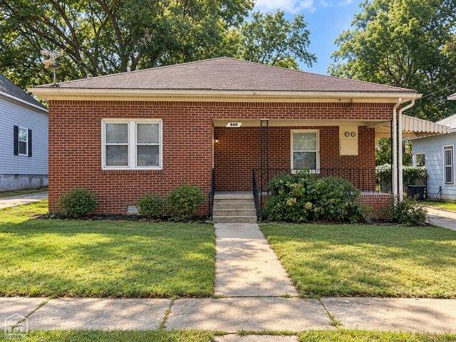 House for sale in Ark