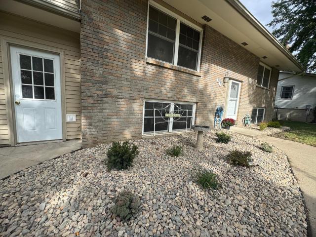House for sale in Owatonna, Steele County
