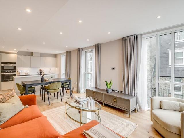 Apartment for rent in Marylebone, Greater London