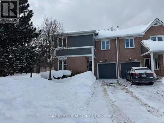 Townhouse for sale in Mississauga, Ontario