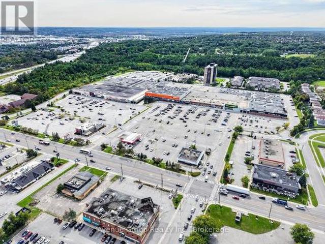 Commercial for rent in Barrie, Central Ontario