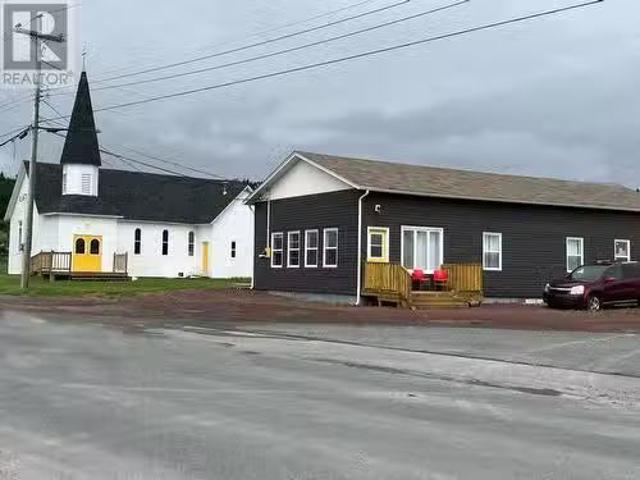 House for sale in Whiteway, Newfoundland And Labrador