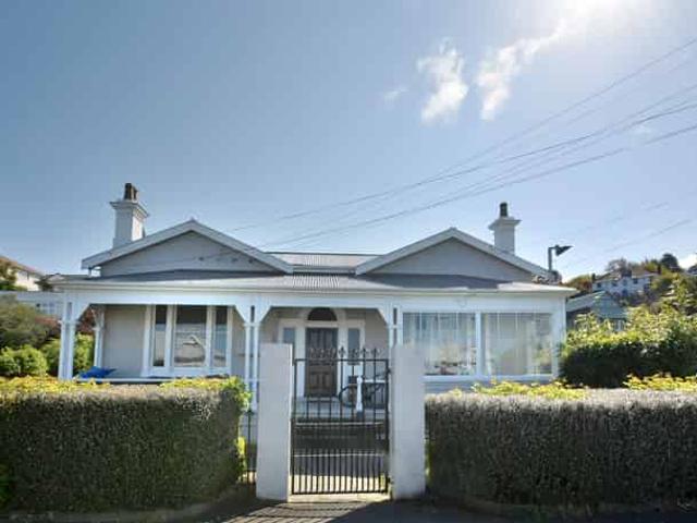 Property for rent in Otakou