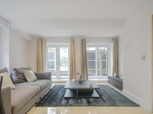Studio for rent in New Malden, Greater London