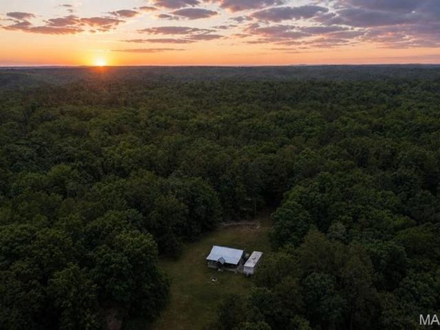 Farm for sale in Doniphan, Missouri