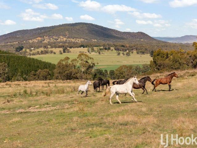 Cottage for sale in Meadow Flat, New South Wales