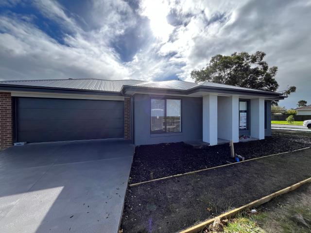 House for rent in Rosedale, Victoria