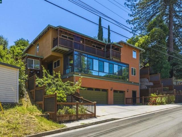 House for sale in Martinez, California