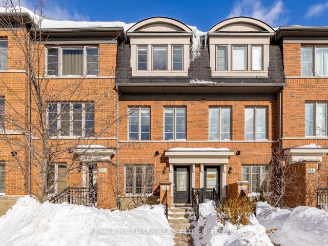 Townhouse for sale in Woburn, Ontario