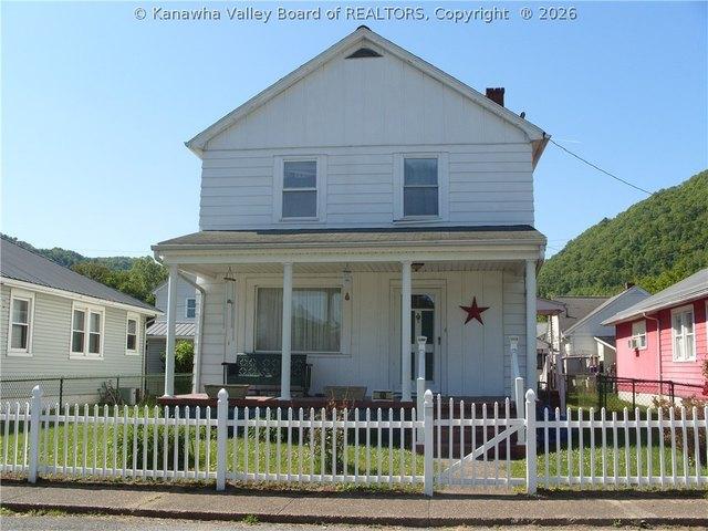 House for sale in Boomer, West Virginia