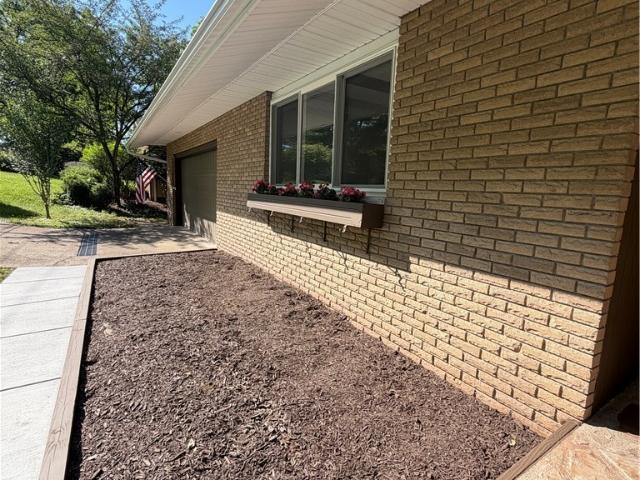 House for sale in Parkersburg, West Virginia