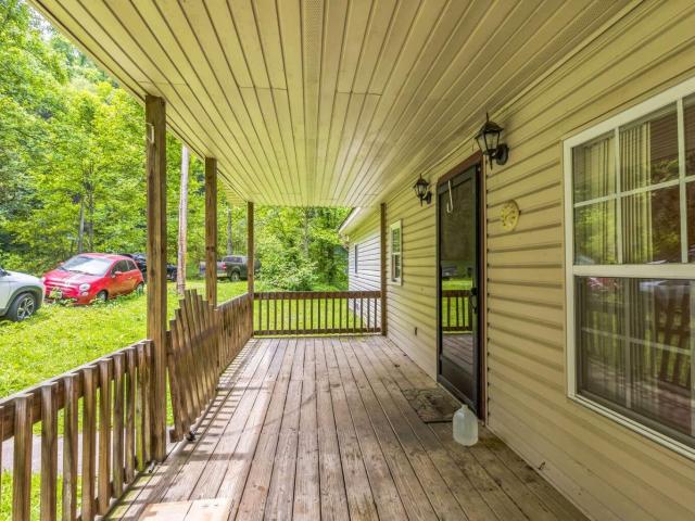 House for sale in Pine Top