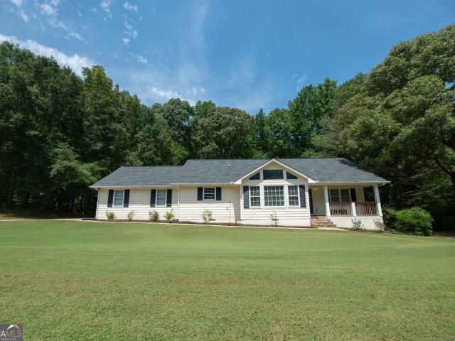 House for sale in Sharpsburg, Georgia