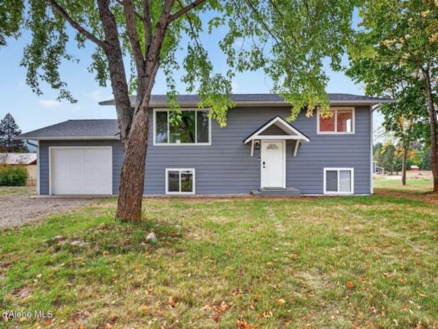 House for sale in Moyie Springs, Boundary County