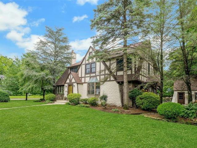 House for sale in Ramsey, New Jersey