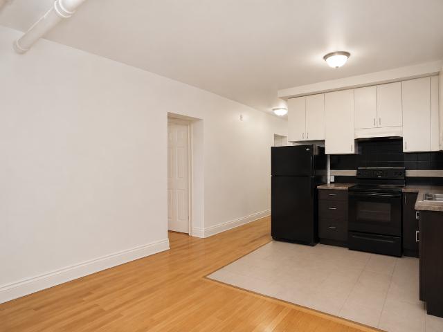 Apartment for rent in Mulhurst Bay, Ontario