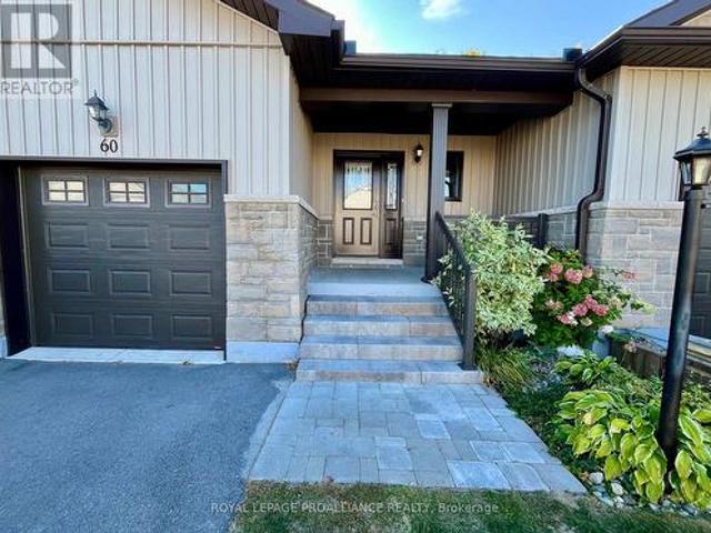 House for sale in Ontario