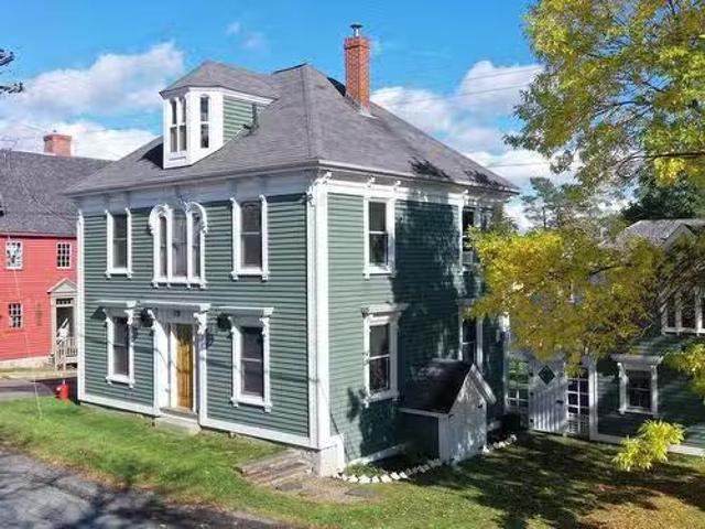 House for sale in Lunenburg, Nova Scotia